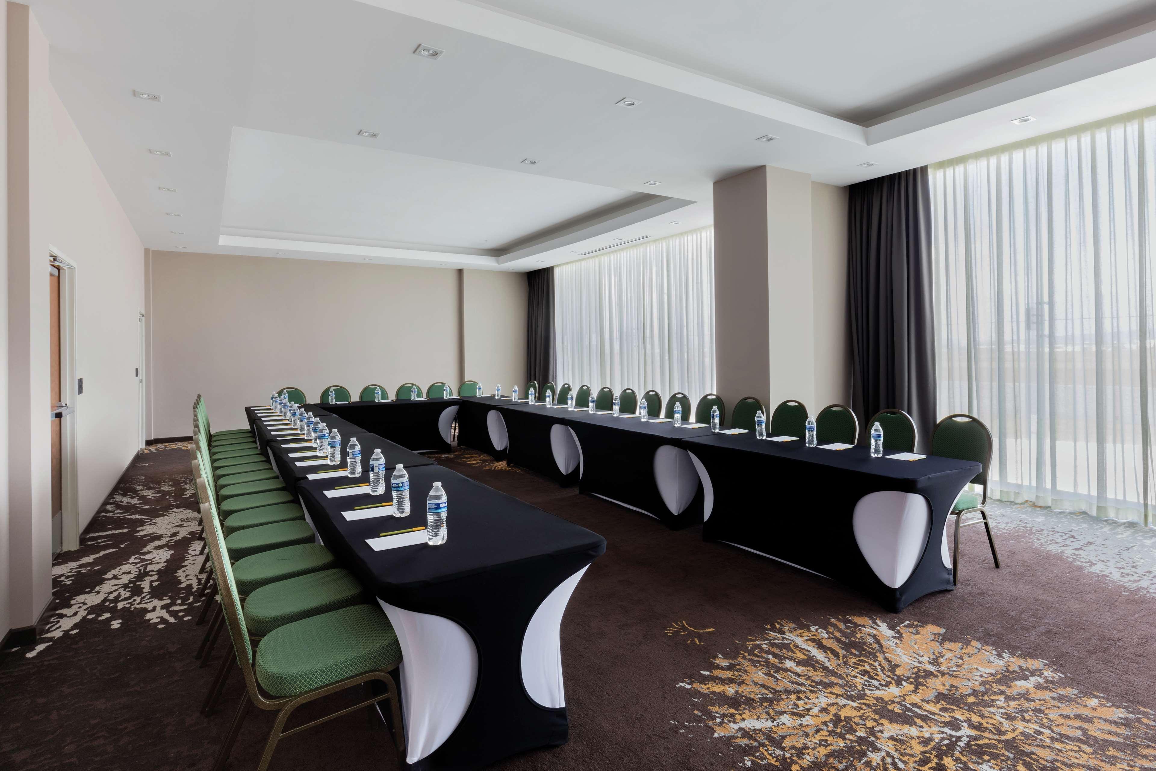 Hilton Garden Inn Salamanca Eksteriør billede